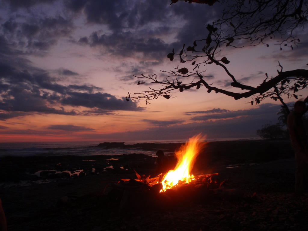 Pachamama Tropical Garden Lodge มัลปัยส์ ภายนอก รูปภาพ