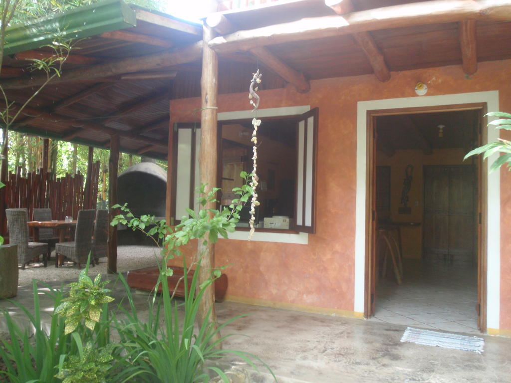 Pachamama Tropical Garden Lodge มัลปัยส์ ห้อง รูปภาพ