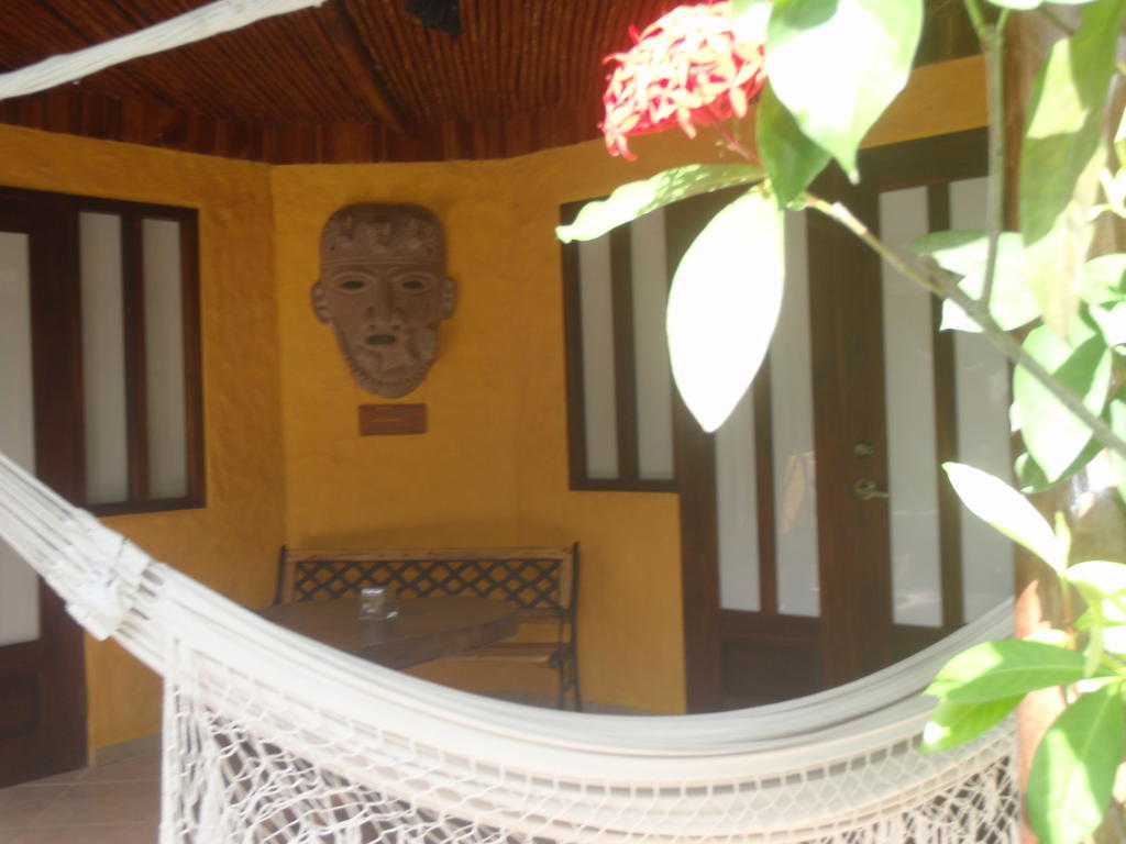 Pachamama Tropical Garden Lodge มัลปัยส์ ห้อง รูปภาพ